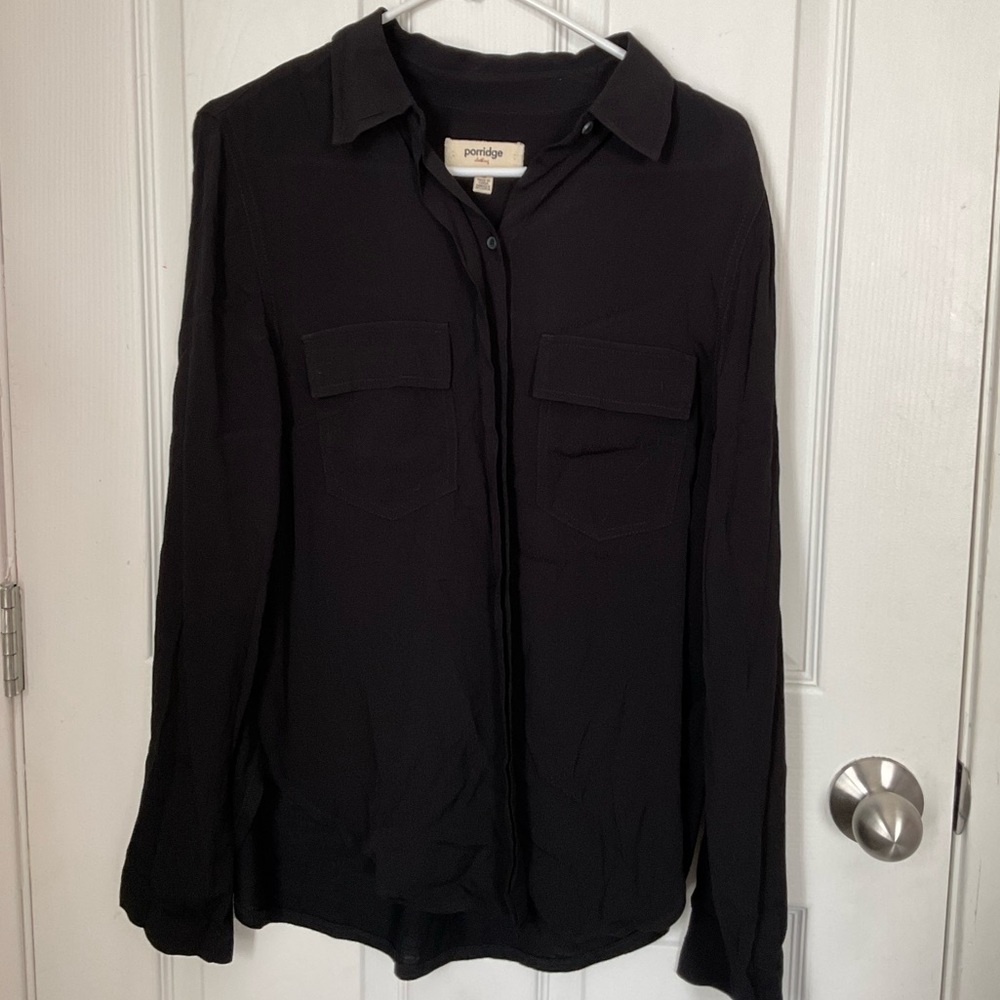 Live show listing Anthropologie top